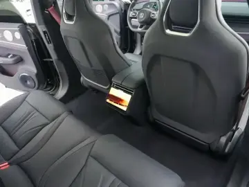 2026 Zeekr 001 с пробегом 6 100 км