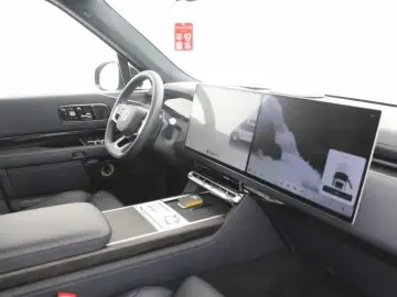 2025 Zeekr 9X с пробегом 19 000 км