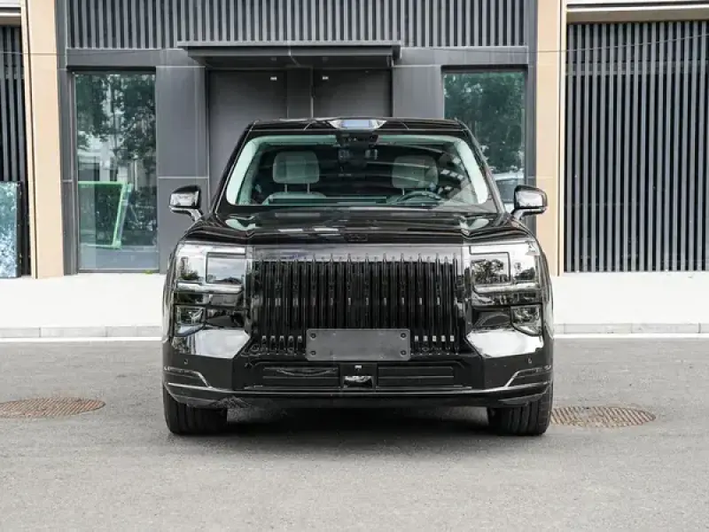 2025 Zeekr 9X с пробегом 13 000 км
