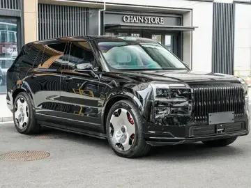 2025 Zeekr 9X с пробегом 13 000 км