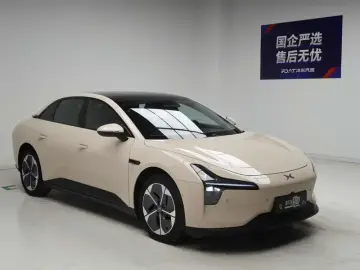 2024 Xpeng Mona M03 с пробегом 33 500 км
