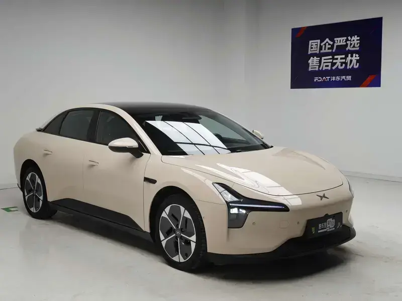 2024 Xpeng Mona M03 с пробегом 33 500 км