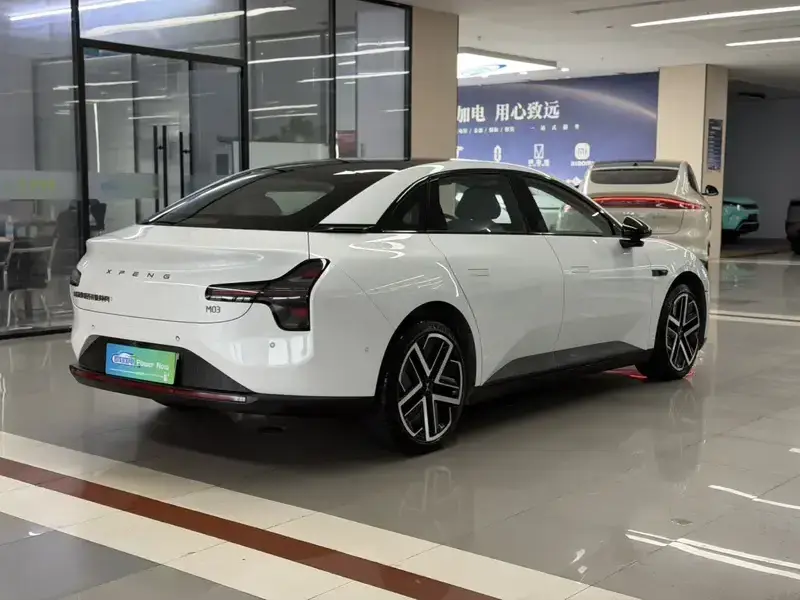 2025 Xpeng Mona M03 с пробегом 46 000 км