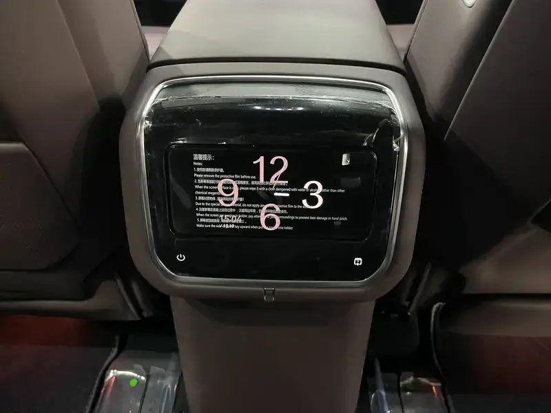 2025 Zeekr 9X с пробегом 100 км