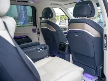 2025 Zeekr 9X с пробегом 19 000 км