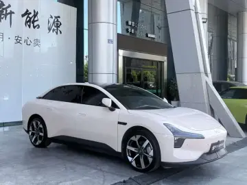 2024 Xpeng Mona M03 с пробегом 99 000 км