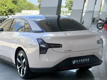 2024 Xpeng Mona M03 с пробегом 99 000 км