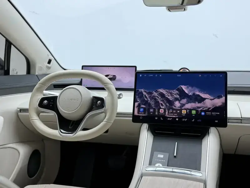 2024 Luxeed S7 с пробегом 36 000 км