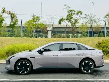 2025 Xpeng Mona M03 с пробегом 13 000 км