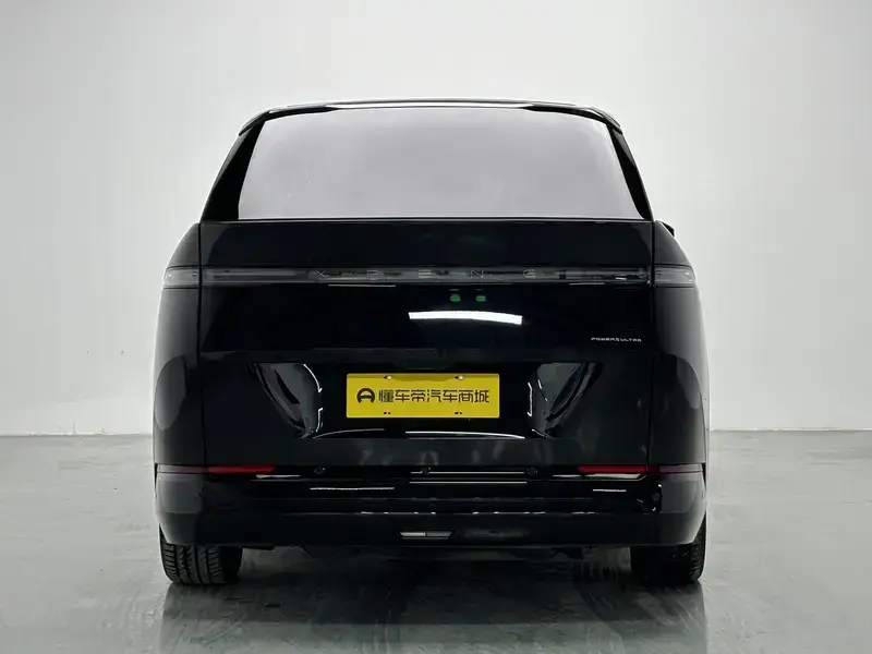 2026 Xpeng X9 с пробегом 34 900 км