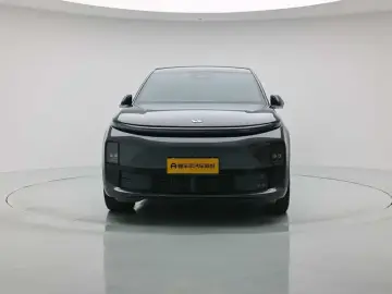 2024 Li Auto (Lixiang) L6 с пробегом 45 600 км