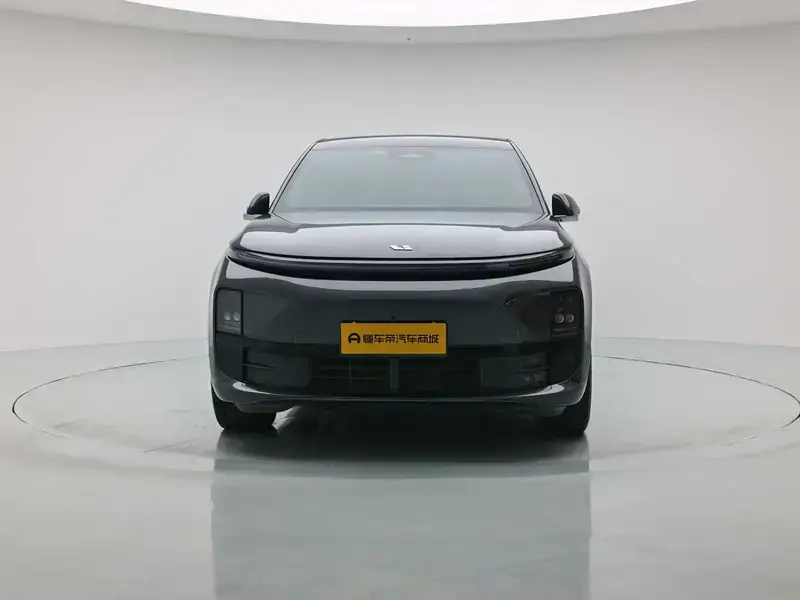 2024 Li Auto (Lixiang) L6 с пробегом 45 600 км