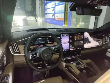 2026 Zeekr 8X с пробегом 9 300 км