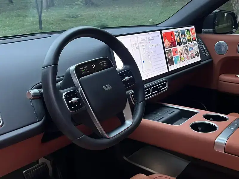 2024 Li Auto (Lixiang) L6 с пробегом 46 000 км