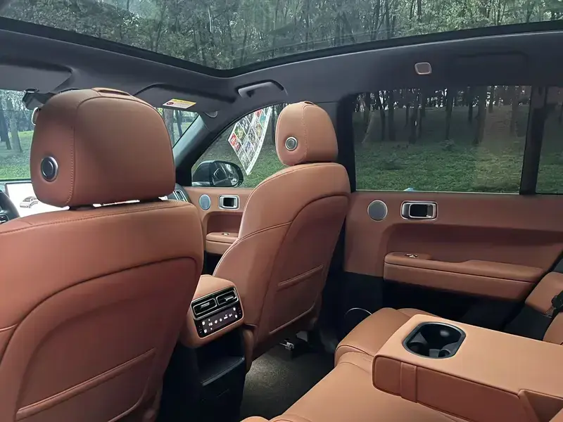 2024 Li Auto (Lixiang) L6 с пробегом 46 000 км