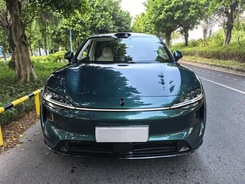 2026 Luxeed R7 с пробегом 10 000 км