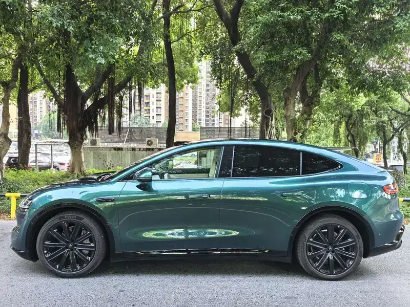 2026 Luxeed R7 с пробегом 10 000 км