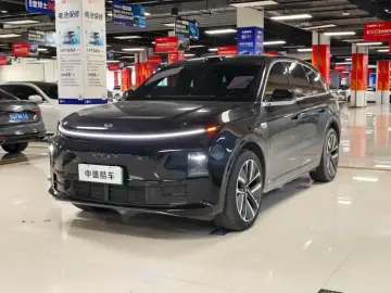 2024 Li Auto (Lixiang) L6 с пробегом 33 000 км