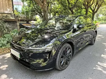 Luxeed R7