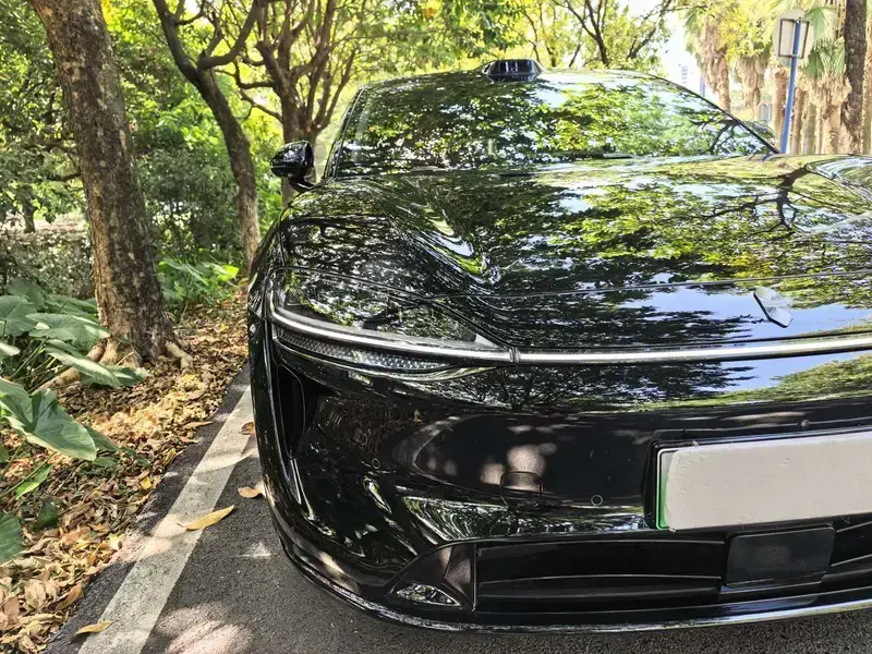 2026 Luxeed R7 с пробегом 10 000 км