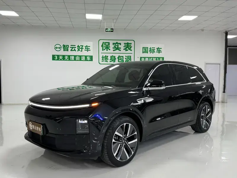2024 Li Auto (Lixiang) L6 с пробегом 39 000 км