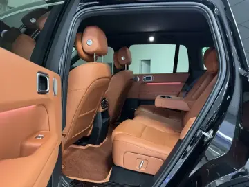 2024 Li Auto (Lixiang) L6 с пробегом 39 000 км