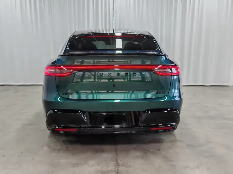 2026 Luxeed R7 с пробегом 19 000 км