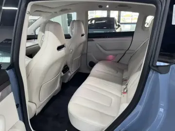 2026 Luxeed R7 с пробегом 6 000 км