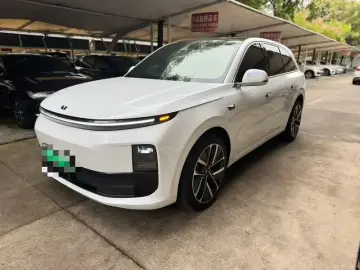 Li Auto (Lixiang) L6