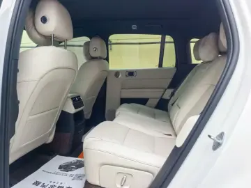 2024 Li Auto (Lixiang) L6 с пробегом 85 000 км