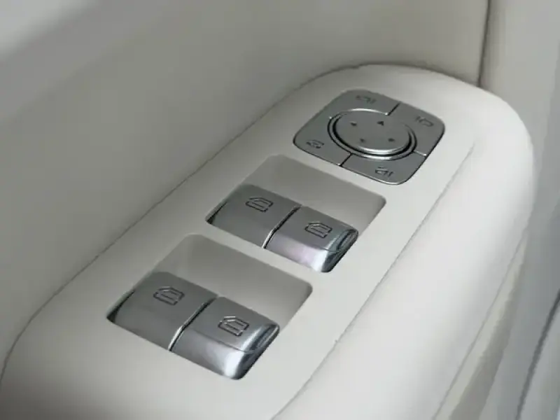 2024 Li Auto (Lixiang) L6 с пробегом 85 000 км