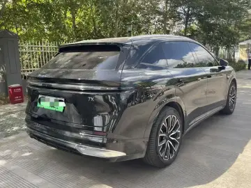 2026 Zeekr 7X с пробегом 8 500 км