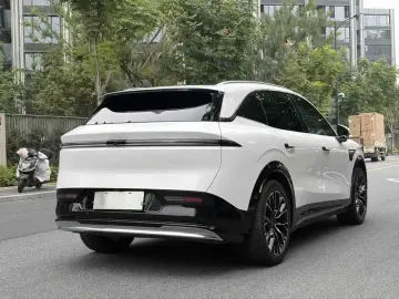 2025 Zeekr 7X с пробегом 25 000 км
