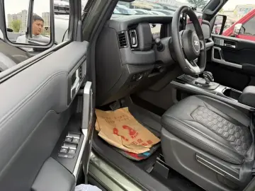2024 212 T01 с пробегом 1 600 км