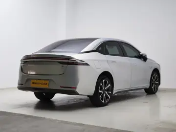2022 Aion S с пробегом 42 100 км