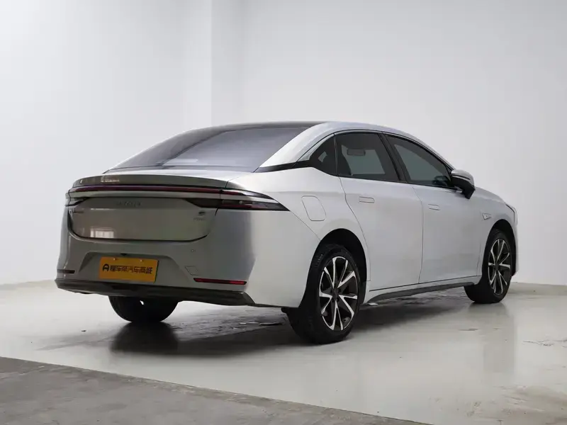 2022 Aion S с пробегом 42 100 км