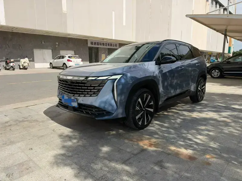 2023 Geely Boyue L с пробегом 50 000 км