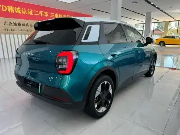 2025 Aion UT с пробегом 33 000 км