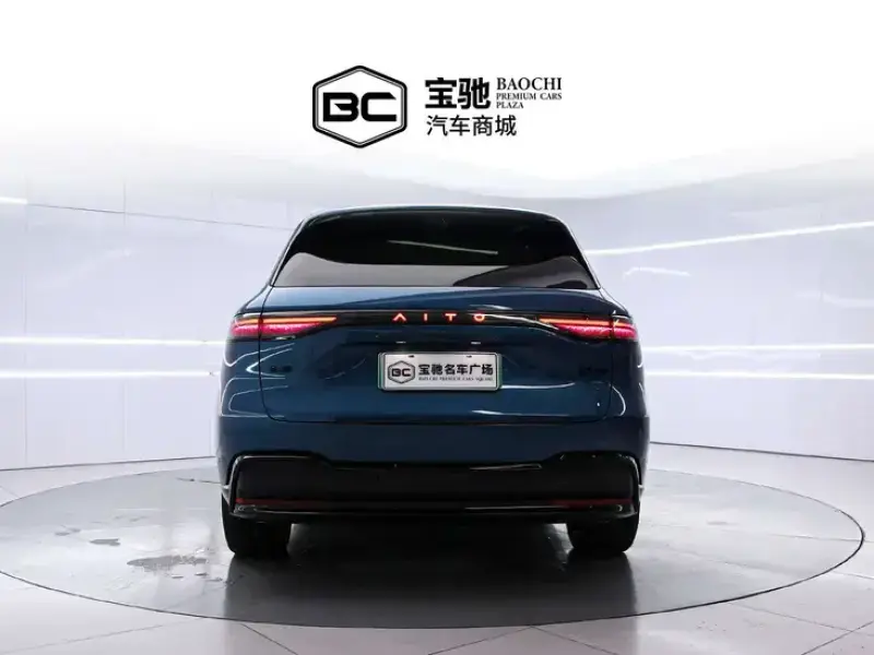 2026 Aito M6 с пробегом 6 000 км