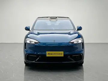 2026 Aito M6 с пробегом 6 200 км