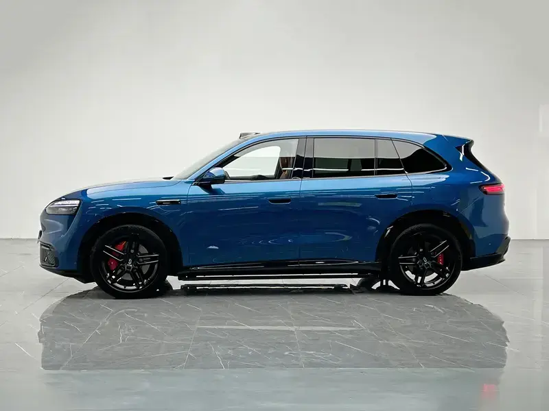 2026 Aito M6 с пробегом 6 200 км