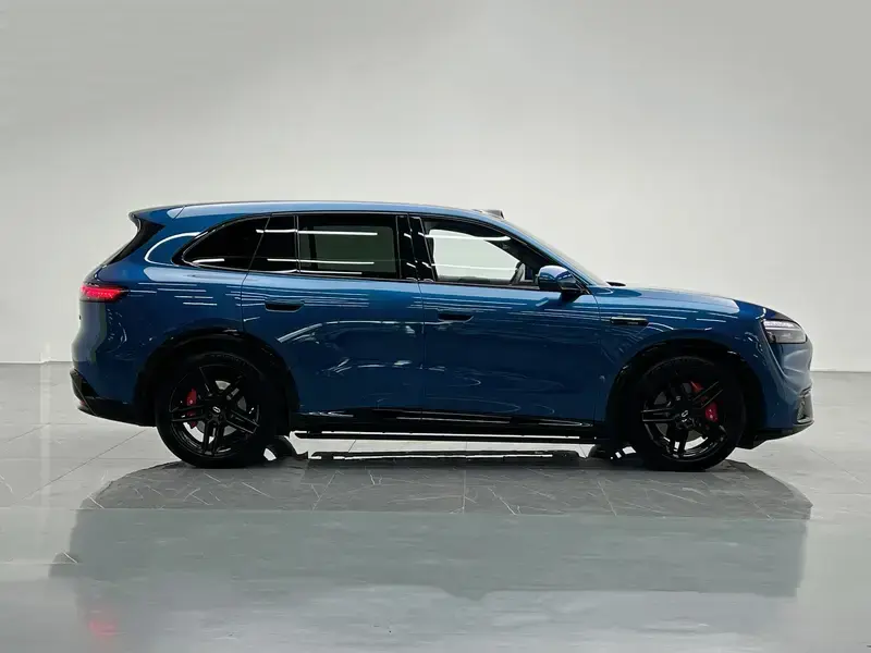 2026 Aito M6 с пробегом 6 200 км