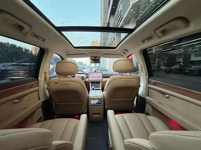2024 Aito M7 с пробегом 27 000 км