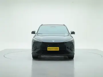 2025 Arcfox Alpha T5 с пробегом 31 800 км