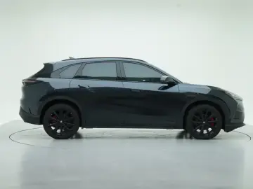 2025 Arcfox Alpha T5 с пробегом 31 800 км