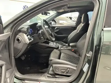2025 Audi A3 с пробегом 24 000 км