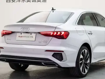 2024 Audi A3 с пробегом 21 800 км