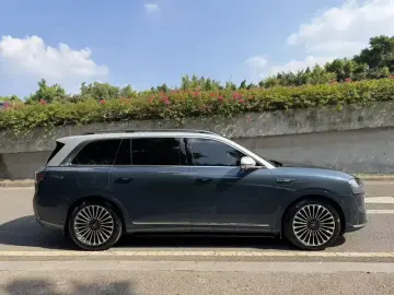 2024 Aito M9 с пробегом 50 000 км