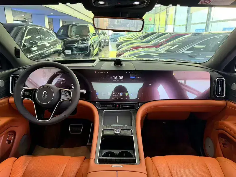2025 Aito M9 с пробегом 21 000 км