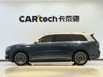 2025 Aito M9 с пробегом 28 000 км